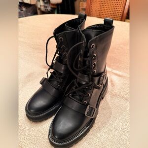 Dolce Vita Ronson Combat Boots – Black Leather